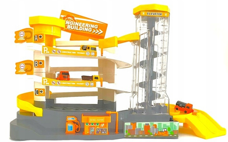 Parking garaż 3 pietra elektryczna winda + 4 auta