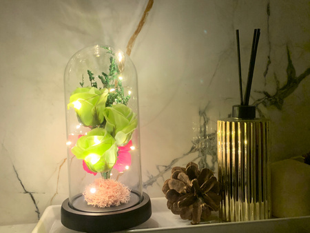 WIECZNA ROZA SWIECACA W SZKLE LED PREZENT w ładnym opakowaniu + bilecik